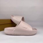 NIKE CALM SLIDE POUR FEMMES - BARELY ROSE