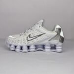 NIKE SHOX TL - BLANC/ARGENT MÉTALLISÉ