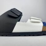 BIRKENSTOCK ARIZONA BS - BLACK\WHITE – Image 4