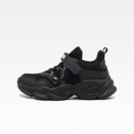 PEAK RUNNING - BLACK