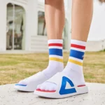 PEAK TAICHI LIGHTWIGHT SLIPPERS - RED / BLUE – Image 2