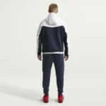 ENSEMBLE NIKE Tech Hoodie "Obsidian Speed Red" – Image 2