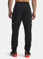 Under Armour Utility Woven Winterized FZN – Image 6