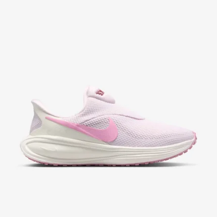 Nike Revolution 8 EasyOn