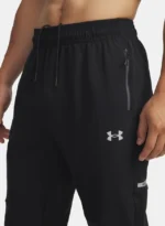 Under Armour Utility Woven Winterized FZN – Image 3